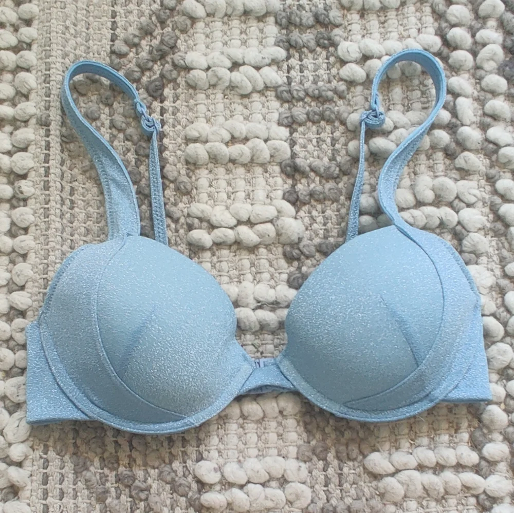 Triangl Swimwear Romy Bikini Top In Blue Size Small+